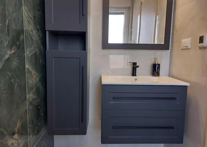 Patrick With Sea View * Kornić