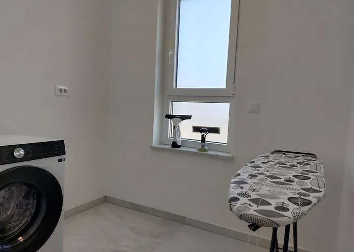 Patrick With Sea View 别墅 *