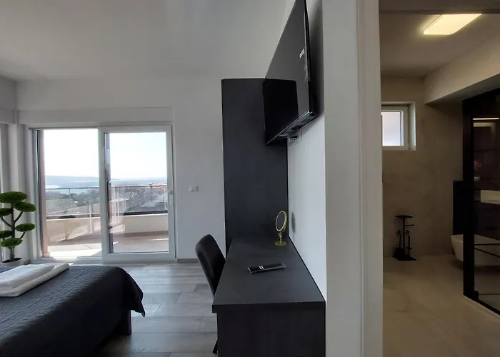 Patrick With Sea View 别墅 *