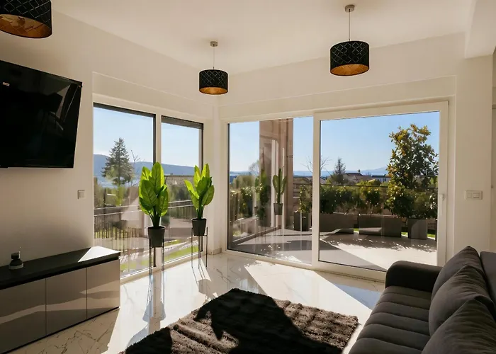 Vila Patrick With Sea View