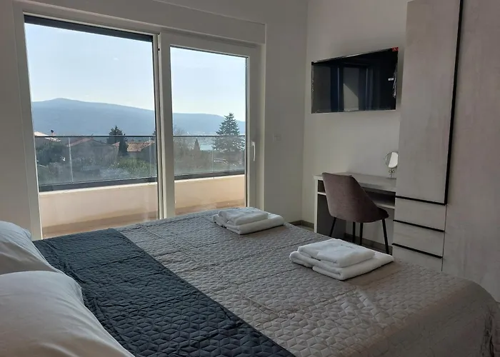 Vila Patrick With Sea View