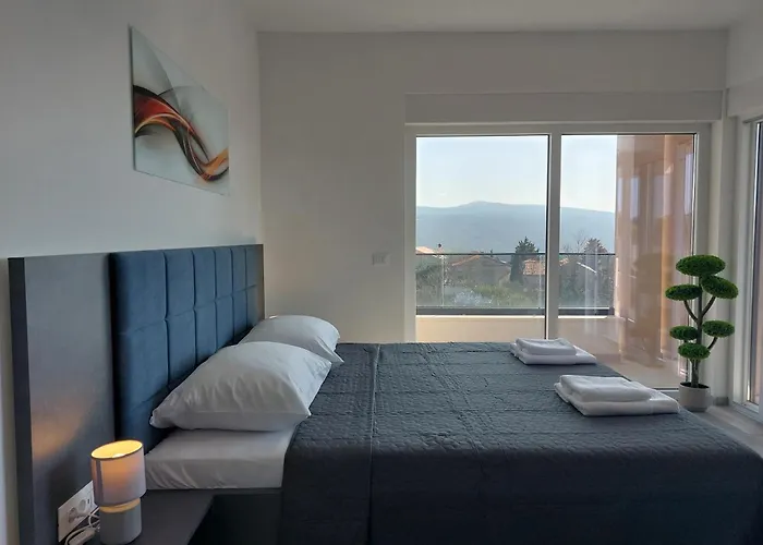 Vila Patrick With Sea View *