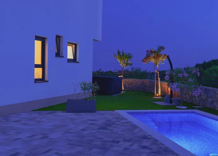 Vila Patrick With Sea View Kornic